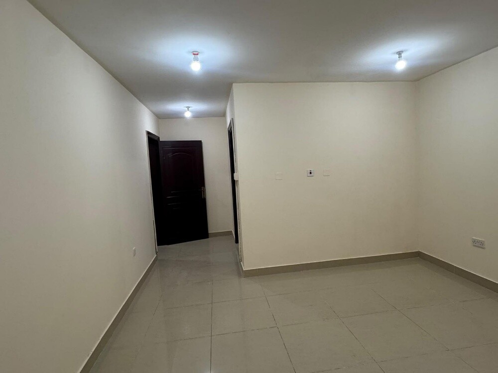 stodio for rent khartyat - 7