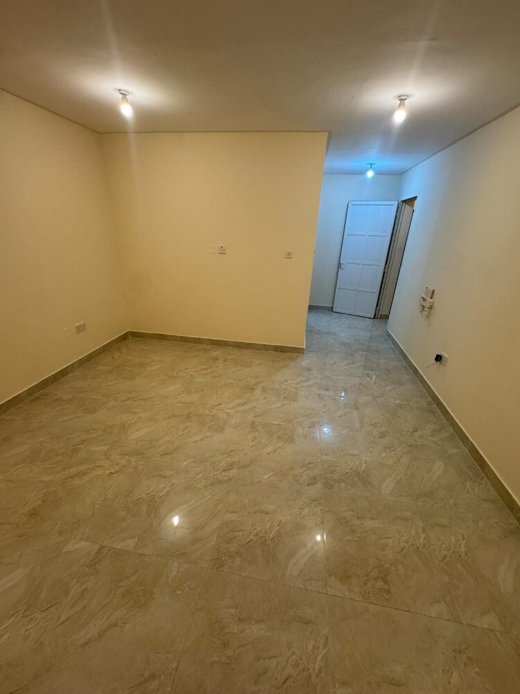 stodio bent house in khartyat - 9