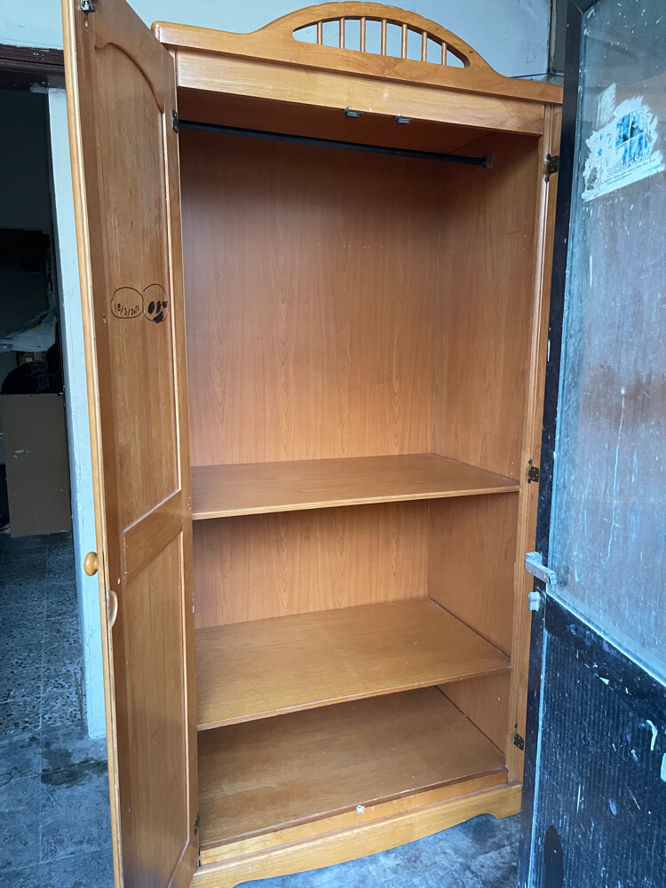 Big wooden wardrobe/cabinet in sale - 5