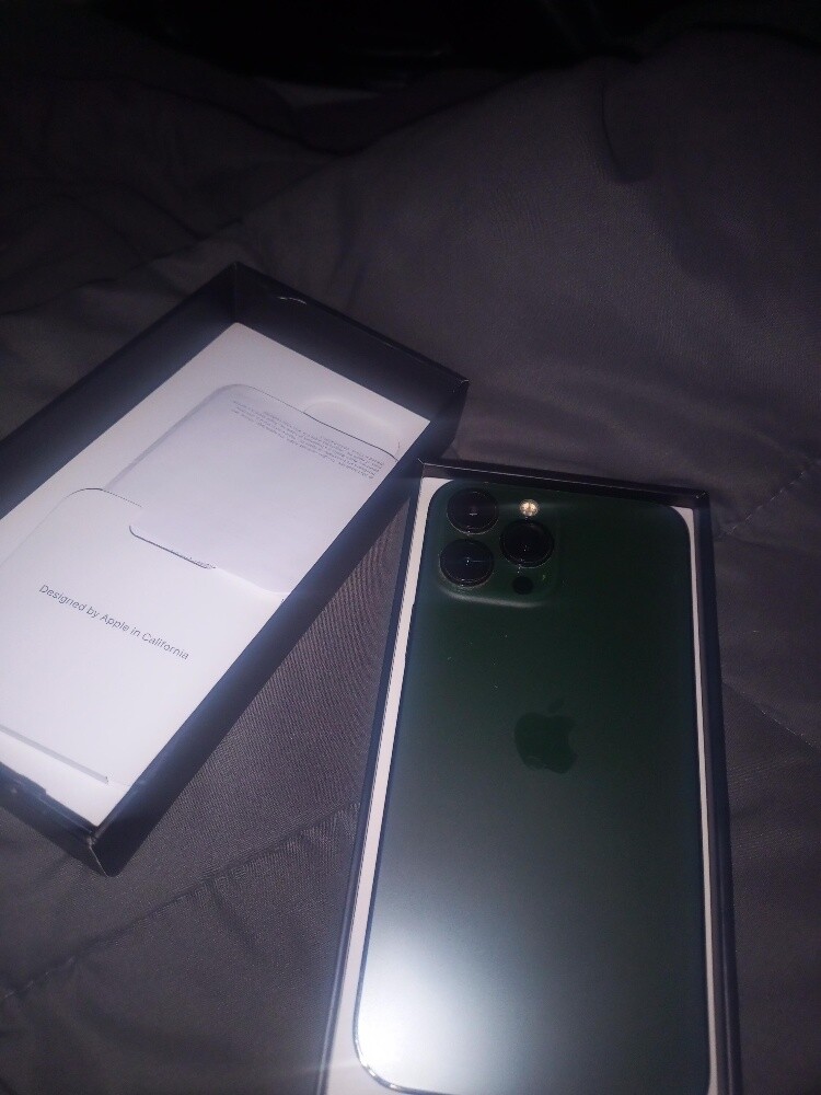 iphone 13 pro max 10by10 condition - 1