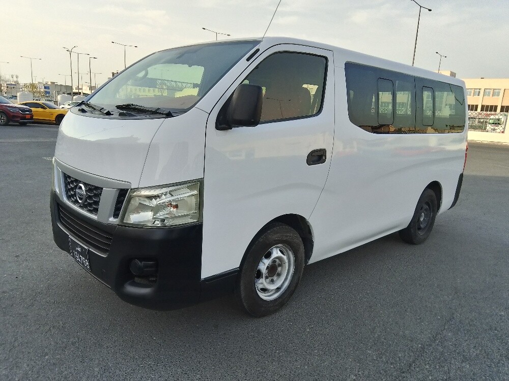 HI ACE URVAN 15SEET & CARGO AVAILAB - 2