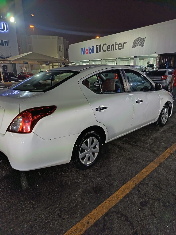 Nissan Sunny 2016 - 7