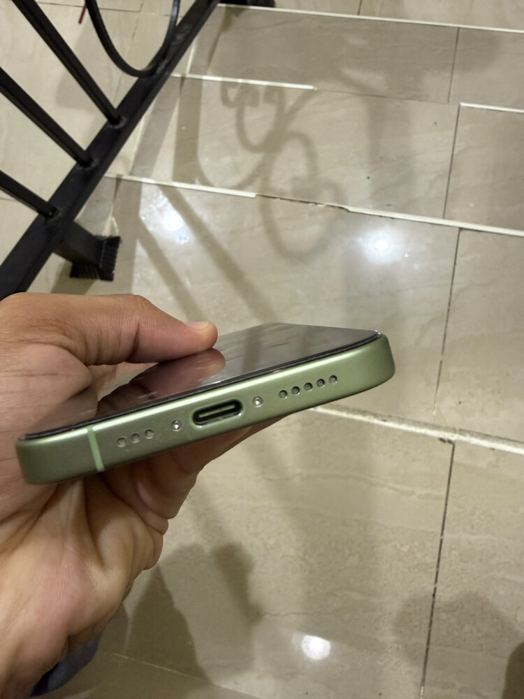IPhone 17 Sage 256GB - 5