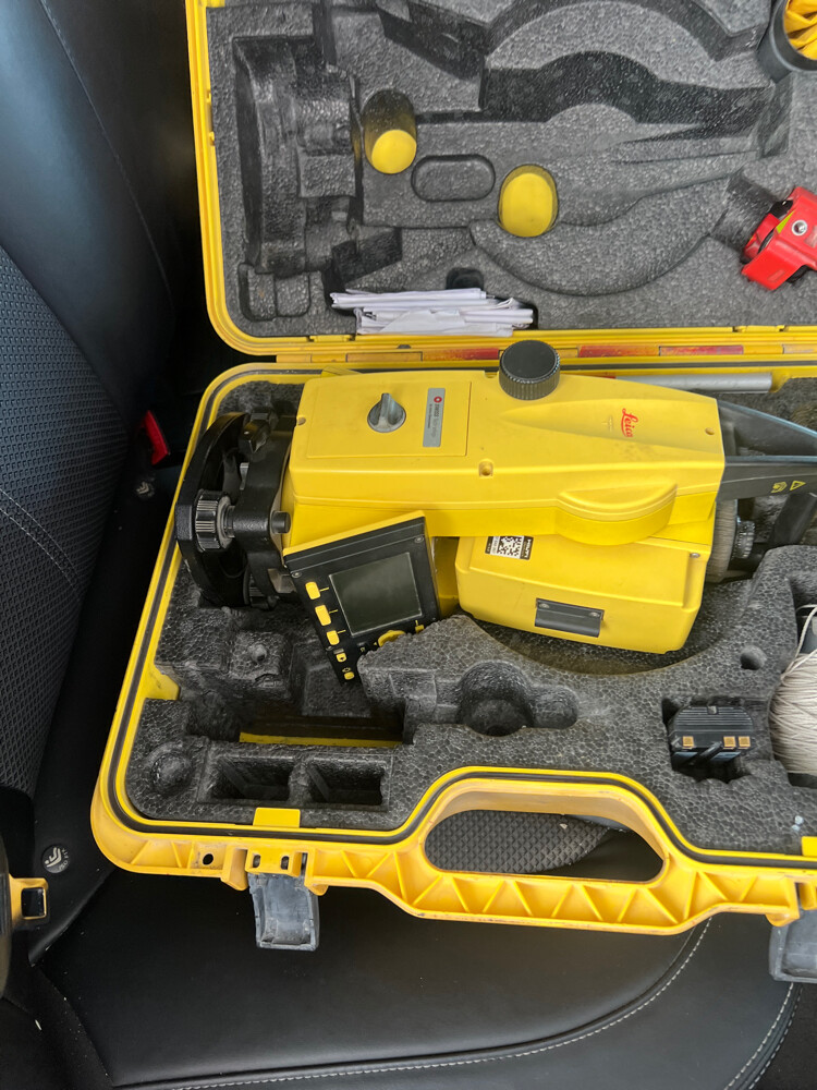 Leica total stations for sale - 11