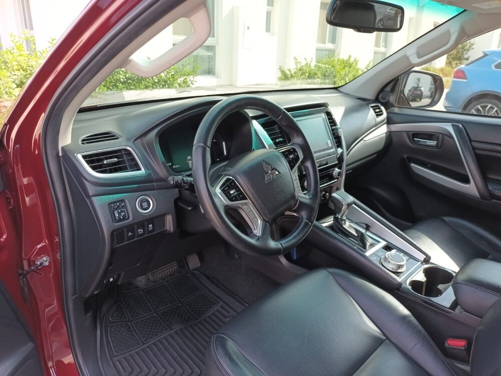 Mitsubishi Montero Sport 3.0L V6 - 4