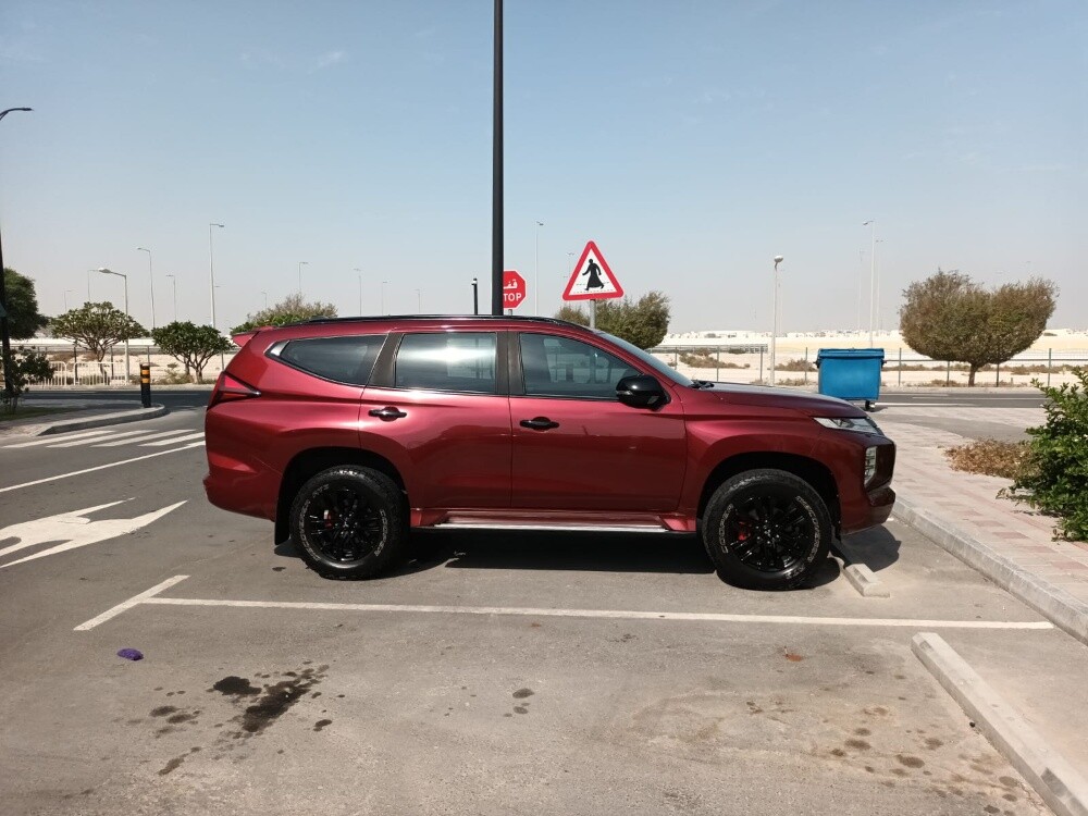 Mitsubishi Montero Sport 3.0L V6 - 2