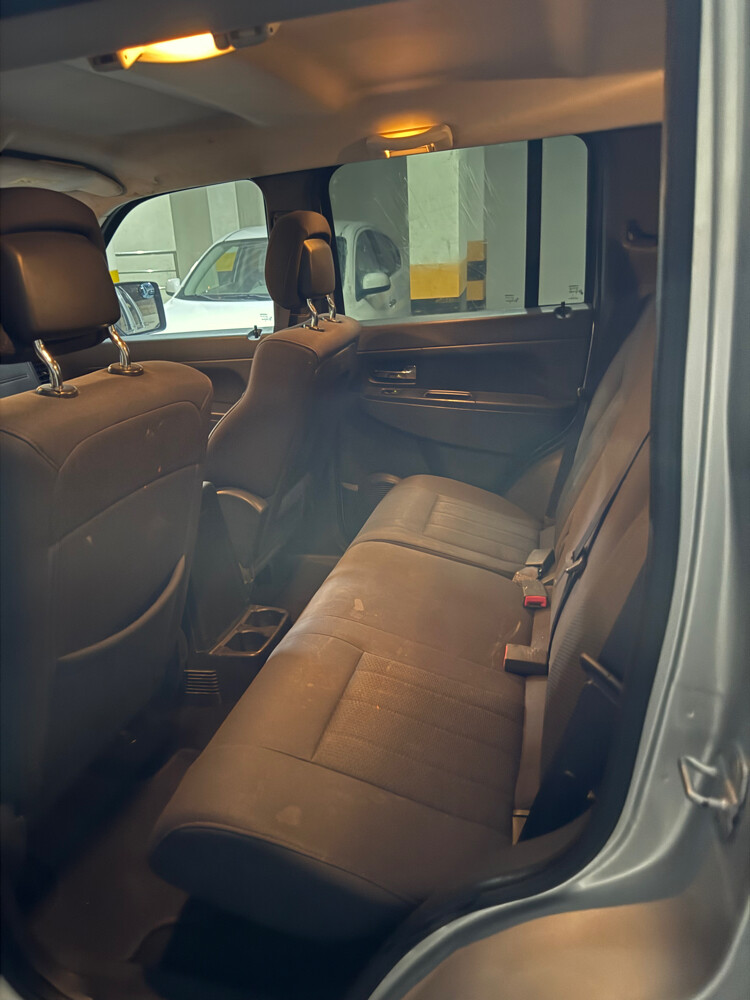 Jeep Cherokee Liberty 2012 - 9