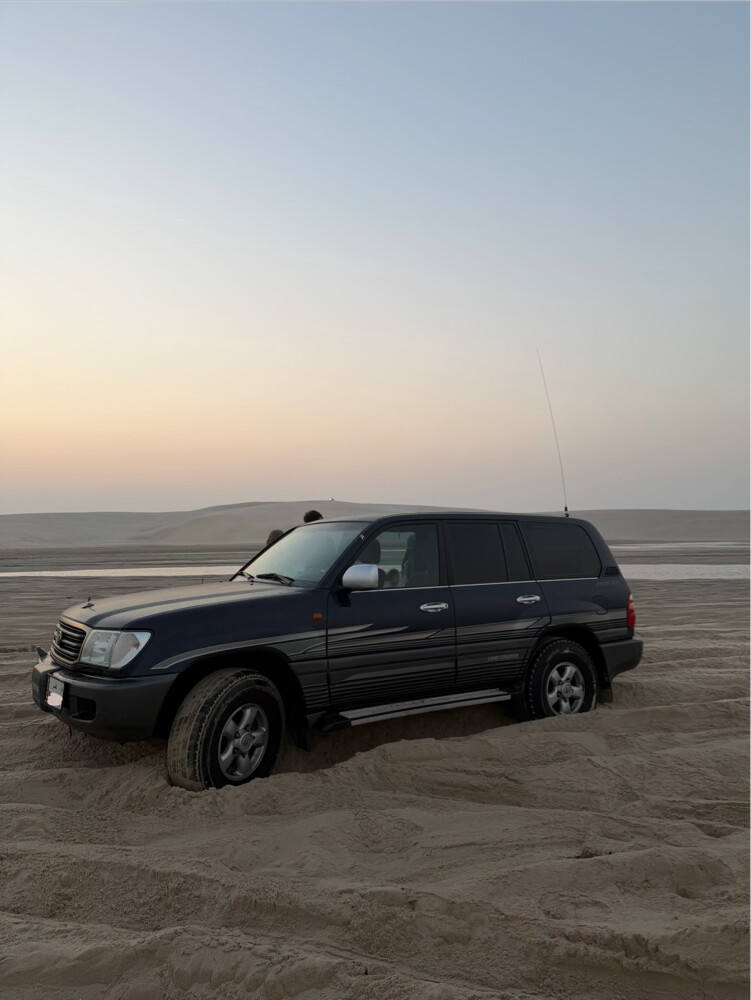 Land Cruiser Gxr  - 1