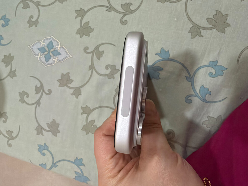 iPhone 17 pro - 256 GB , silver - 7