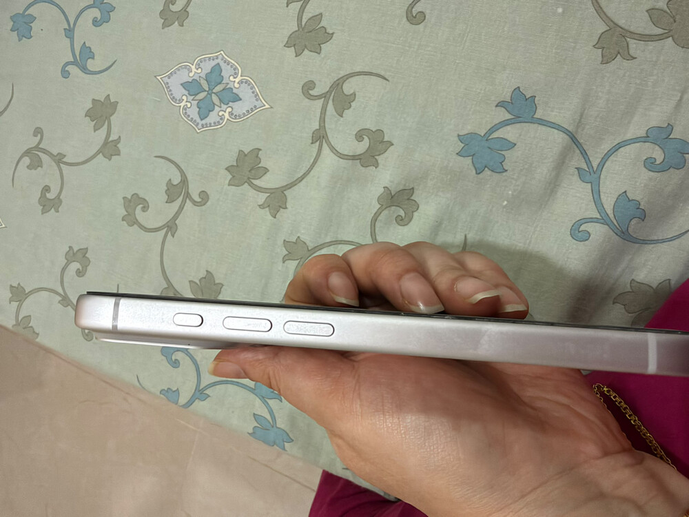 iPhone 17 pro - 256 GB , silver - 8