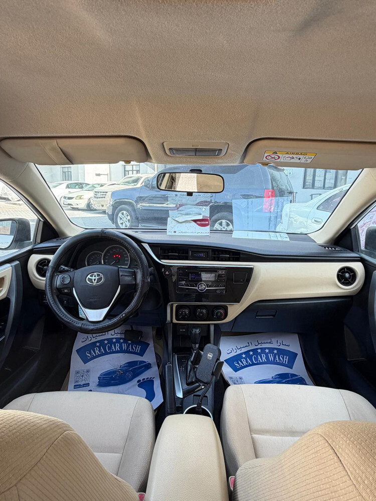 Toyota Corolla - 11