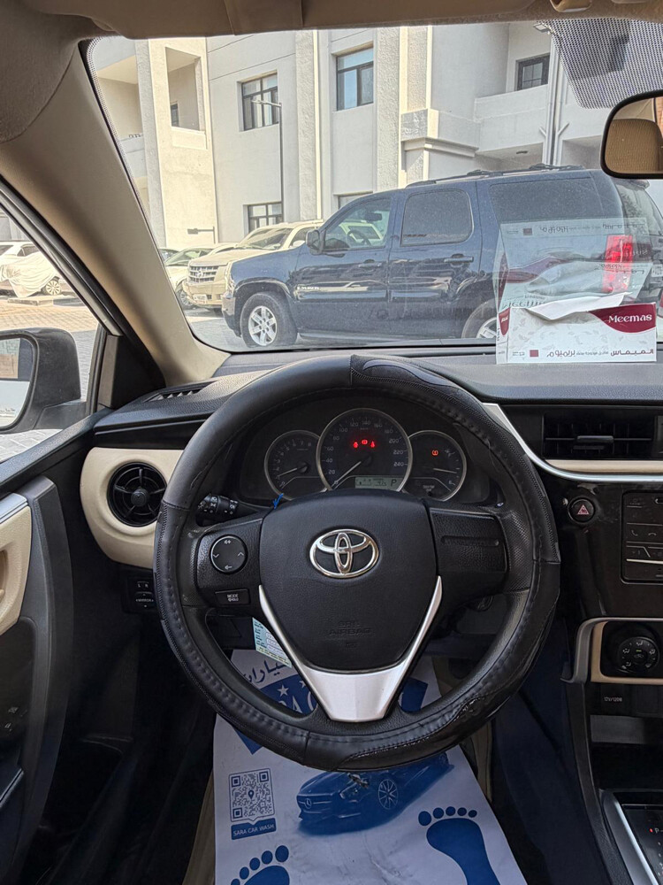 Toyota Corolla - 14
