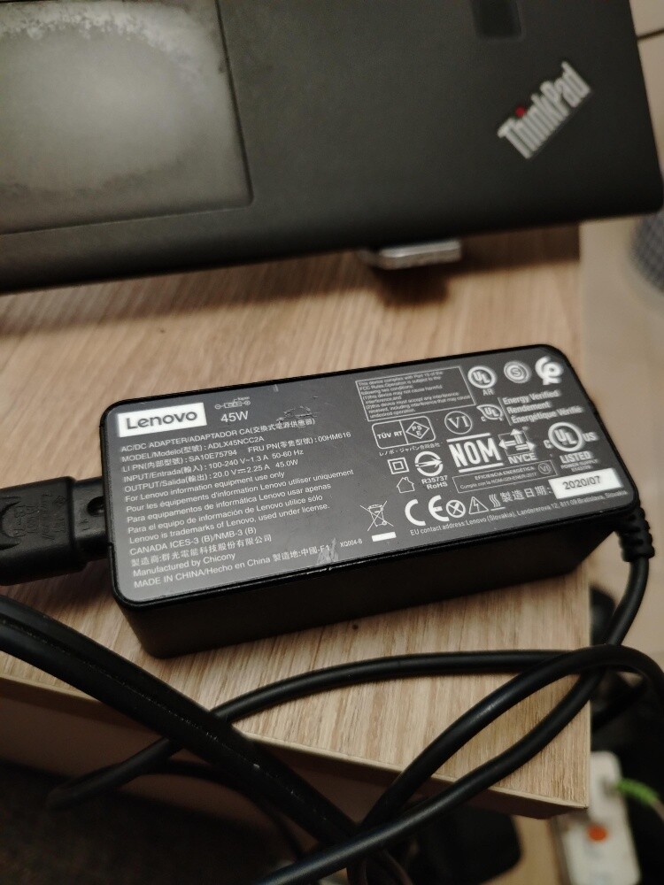 Lenovo x270 i5 7th gen - 4