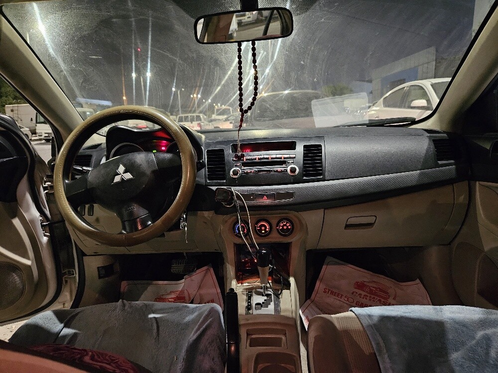 Mitsubishi Lancer - 7