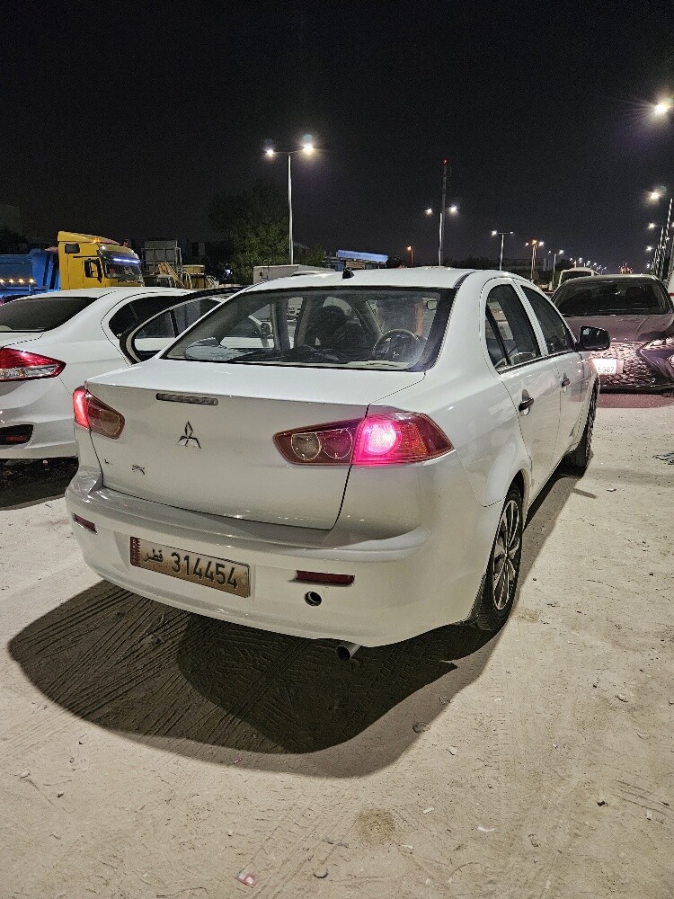 Mitsubishi Lancer - 9