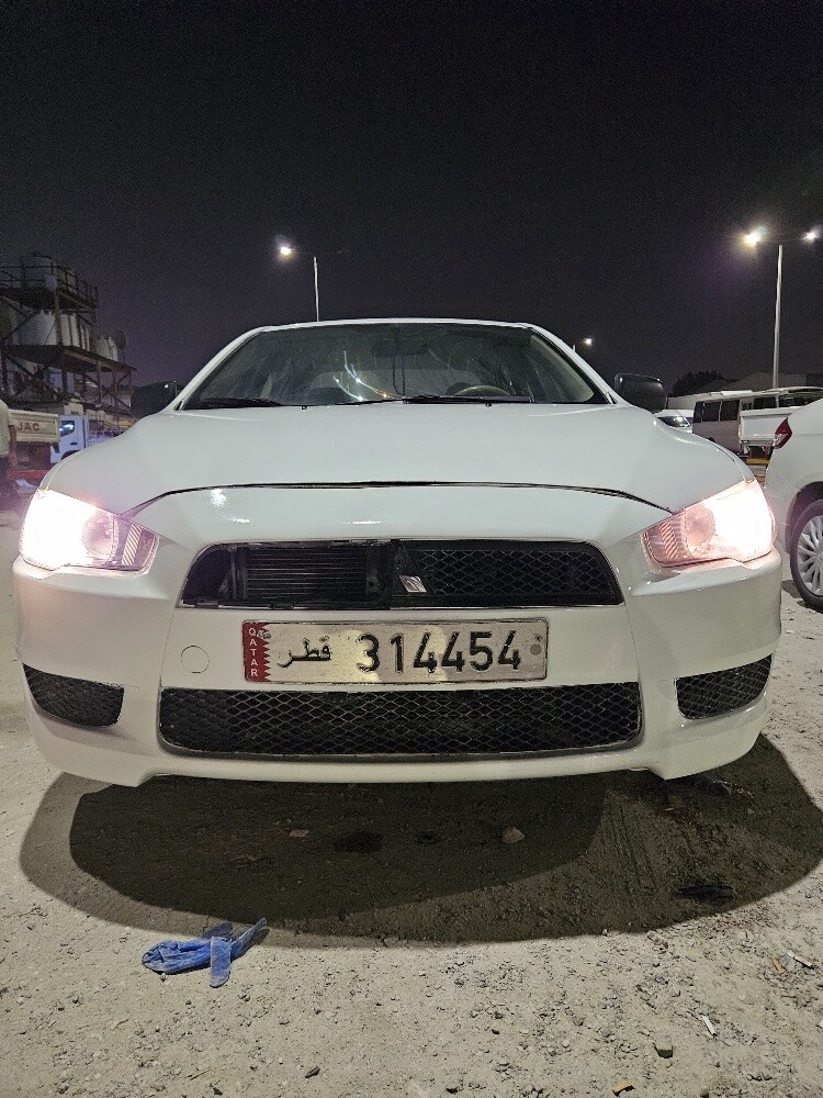 Mitsubishi Lancer - 2