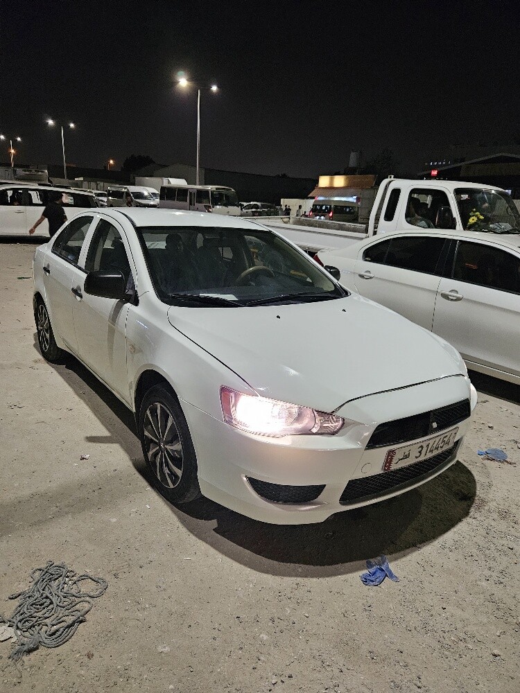 Mitsubishi Lancer - 12