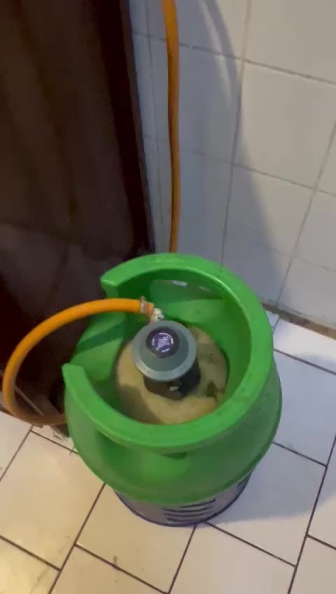أسطوانة و بوتاجاز و منظم و خرطوم - 1