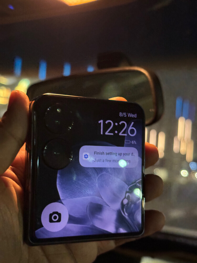 Xiaomi Mix Flip 12 gb ram 512 - 4