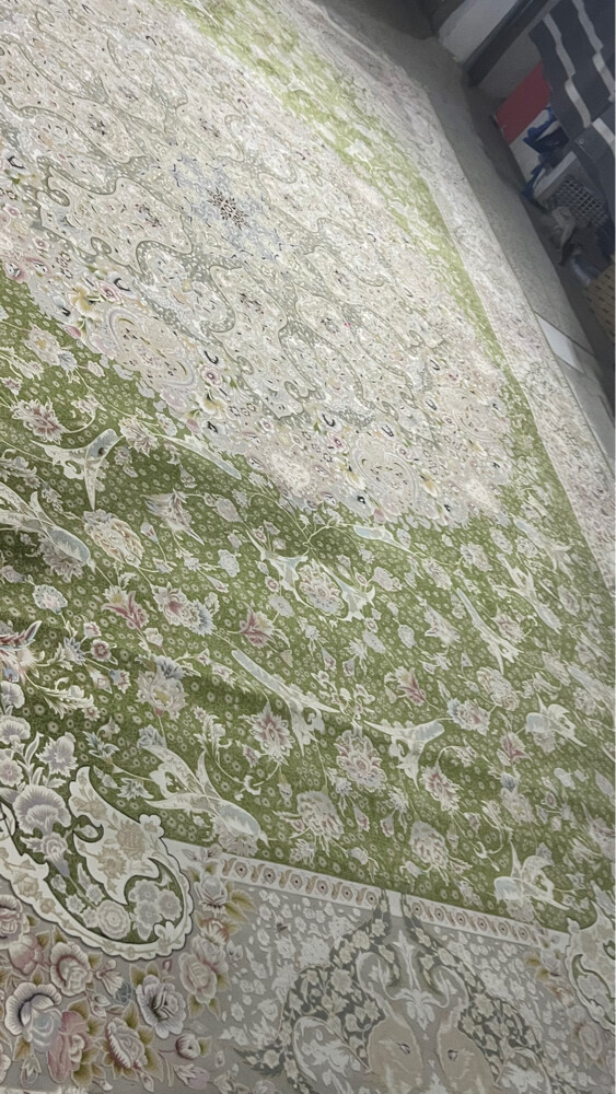 Irani carpet like new 600X400 - 3