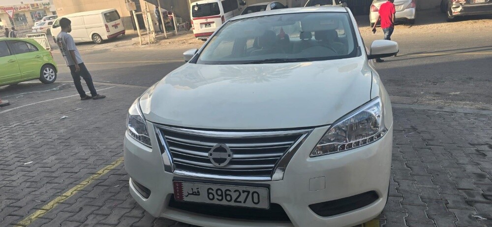 Nissan Sentra low mileage - 9