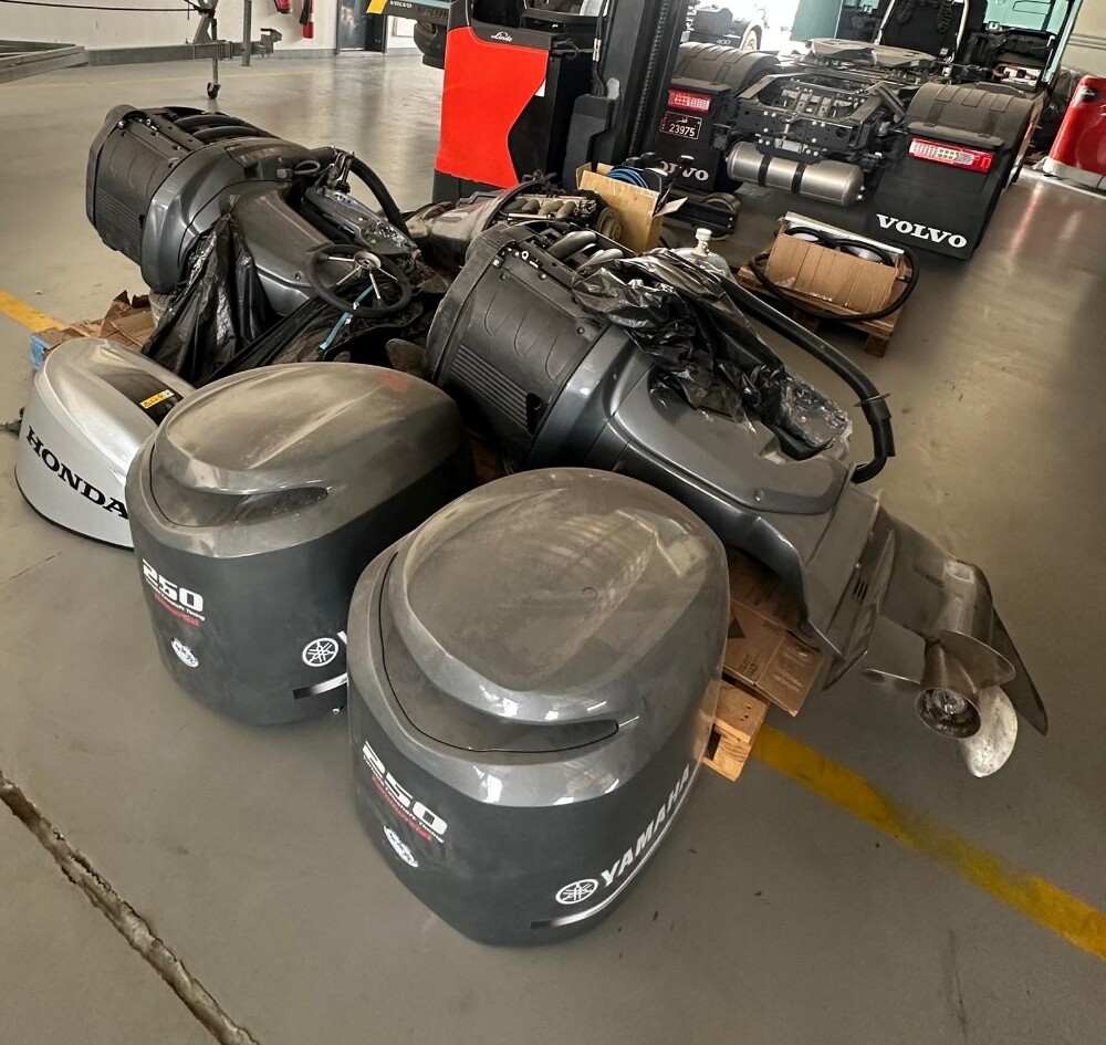2 Yamaha 250 fourstrok - 1