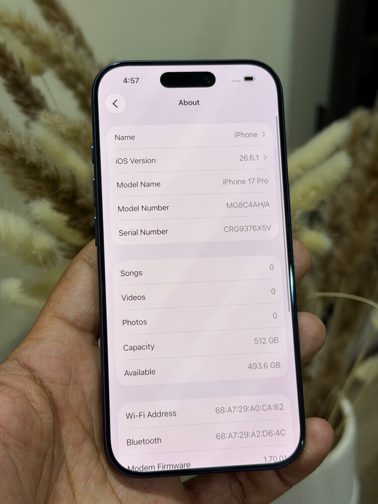 iPhone 17 Pro 512GB 100% - 4