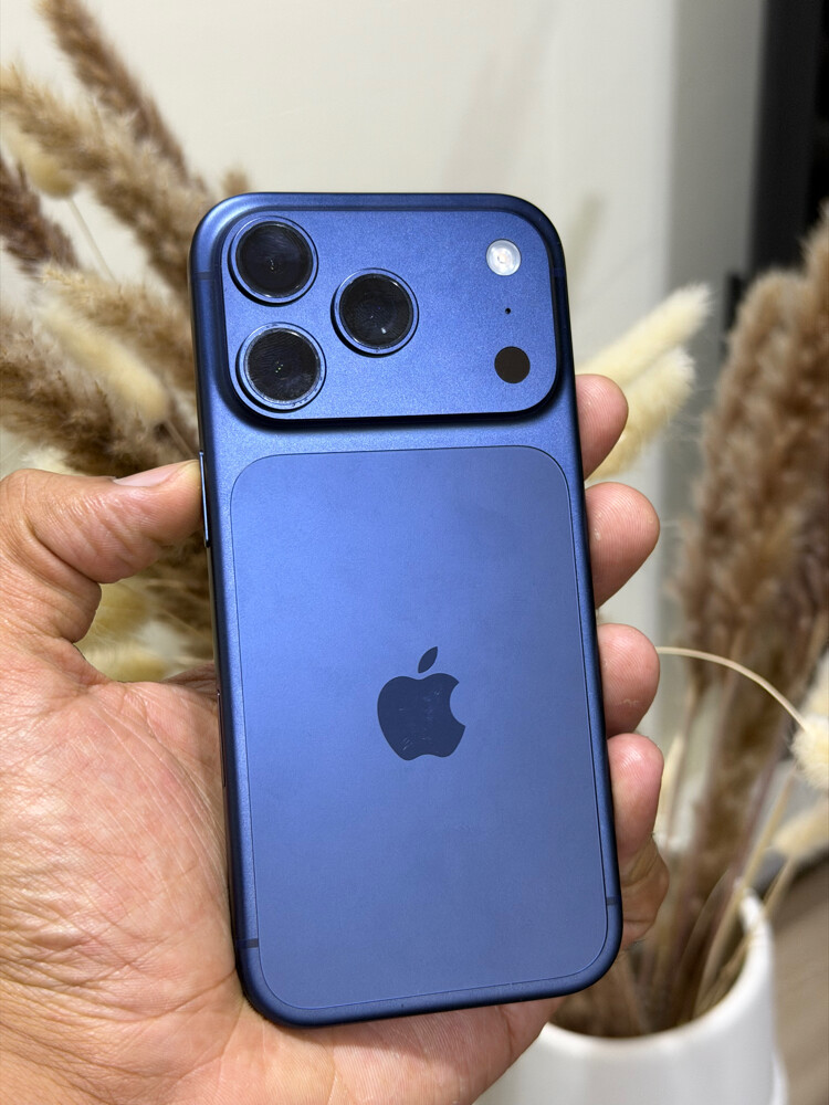 iPhone 17 Pro 512GB 100% - 1