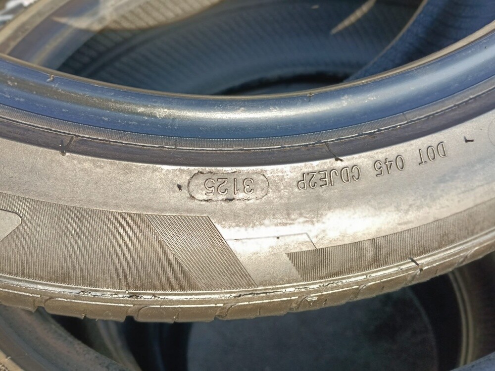 245/45/ZR20.Landspider brand - 4