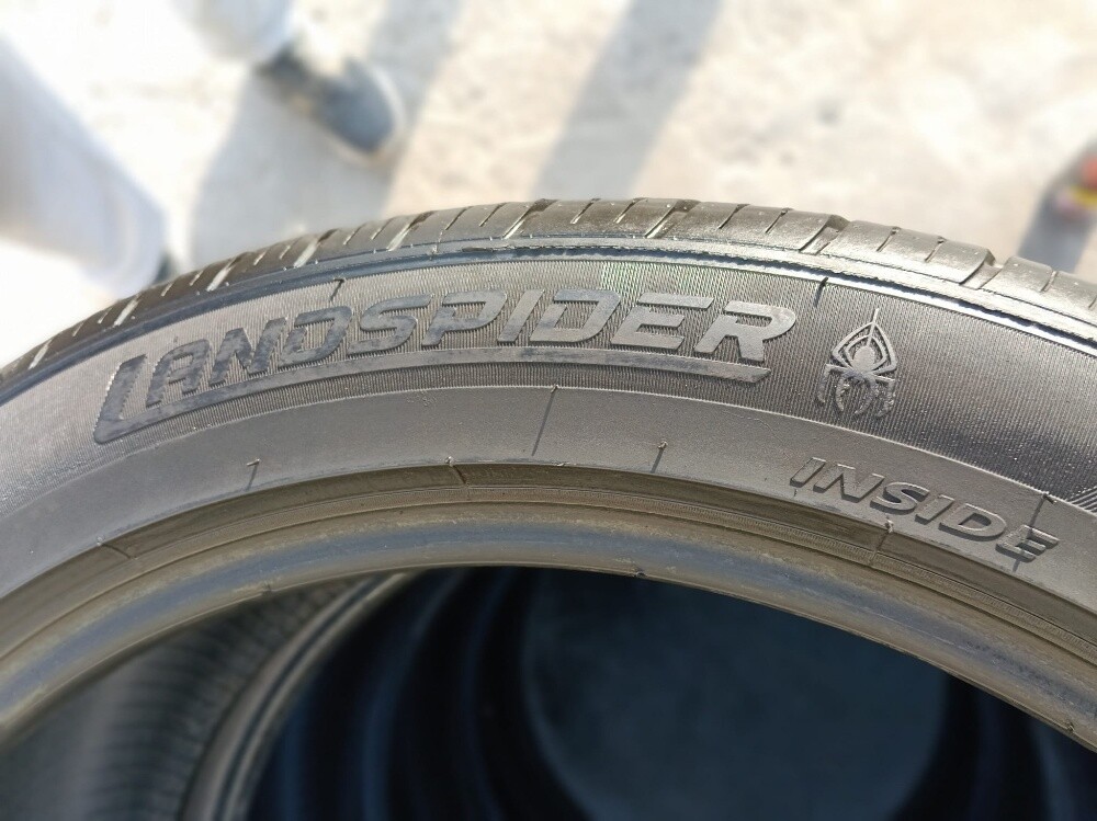 245/45/ZR20.Landspider brand - 5
