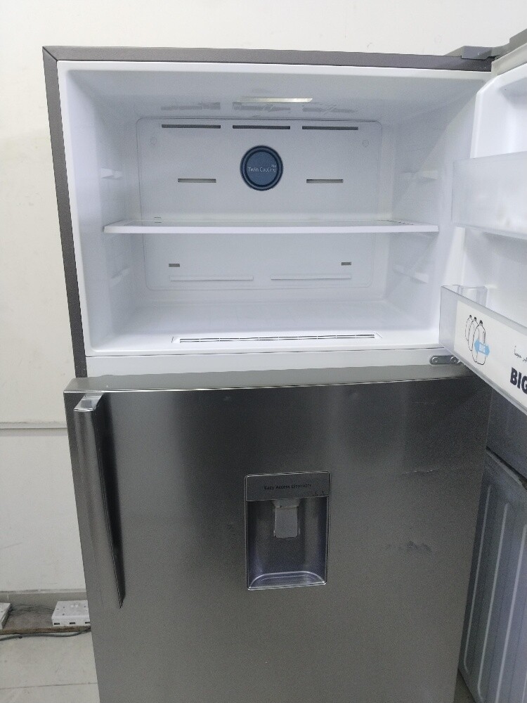 Samsung refrigerator good condition - 2