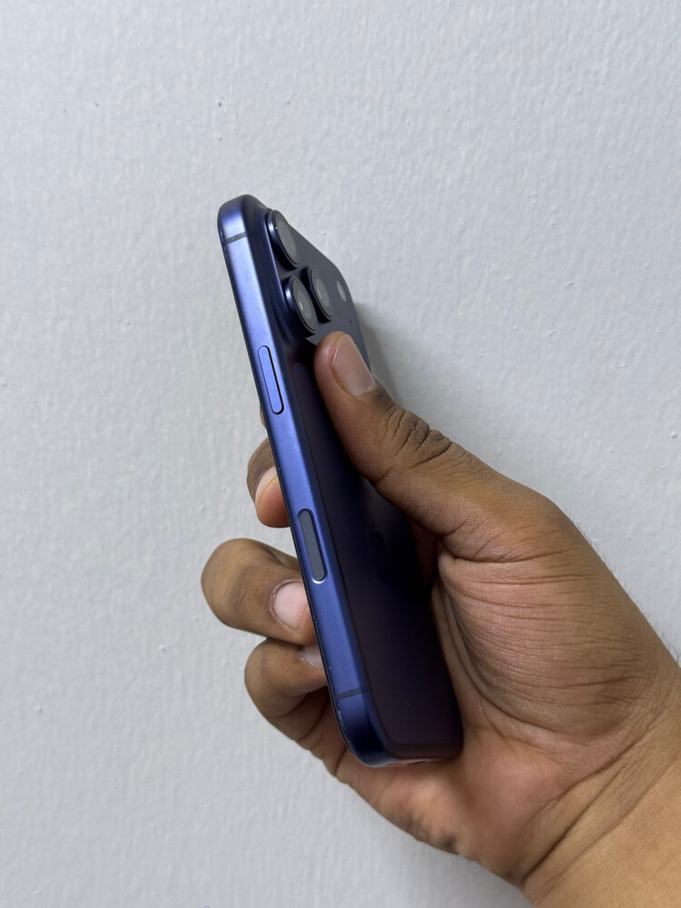 Iphone 17 Pro 512GB  - 3