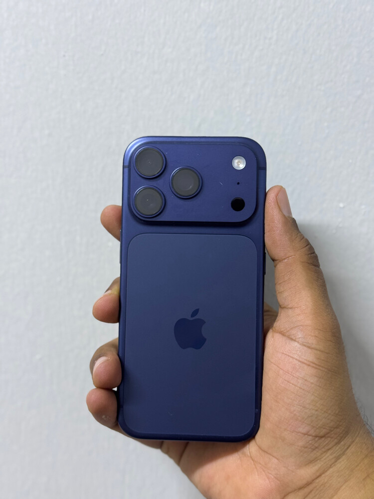 Iphone 17 Pro 512GB  - 1