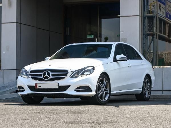 Mercedes-Benz E 200 2016 - 1