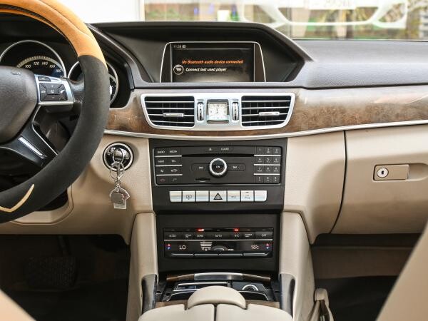 Mercedes-Benz E 200 2016 - 7