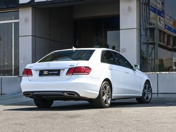 Mercedes-Benz E 200 2016 - 3
