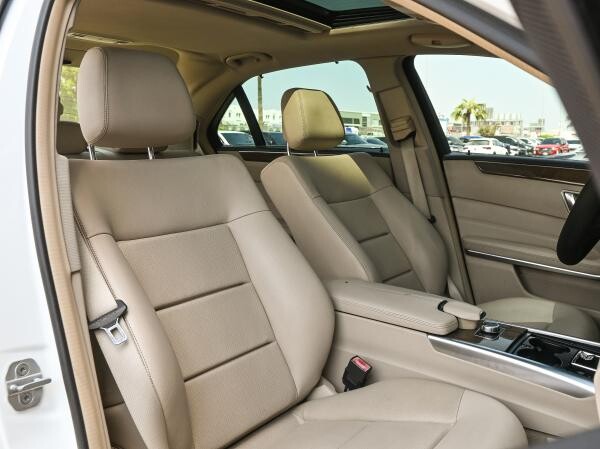 Mercedes-Benz E 200 2016 - 8