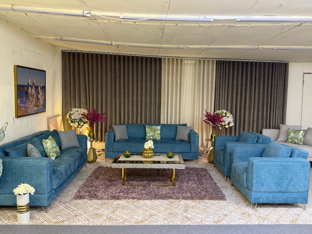 Homes r us brand sofa set - 10