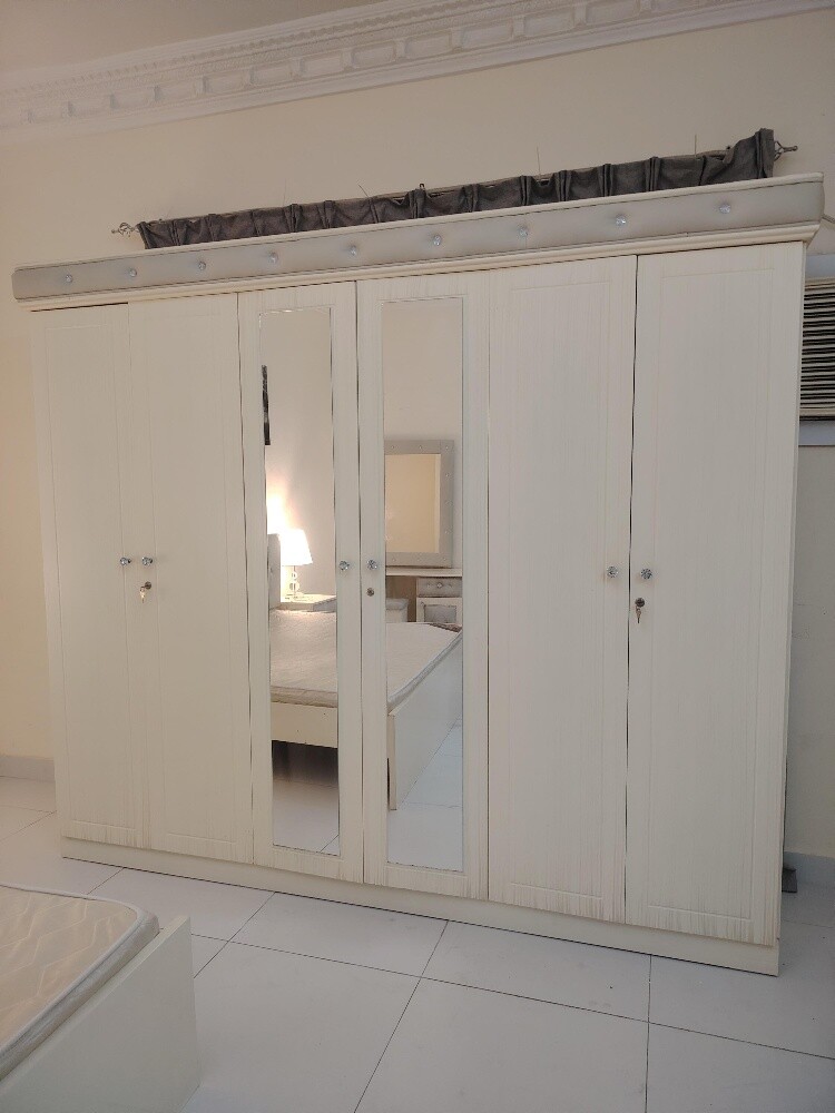 full bed room set for sell - 9