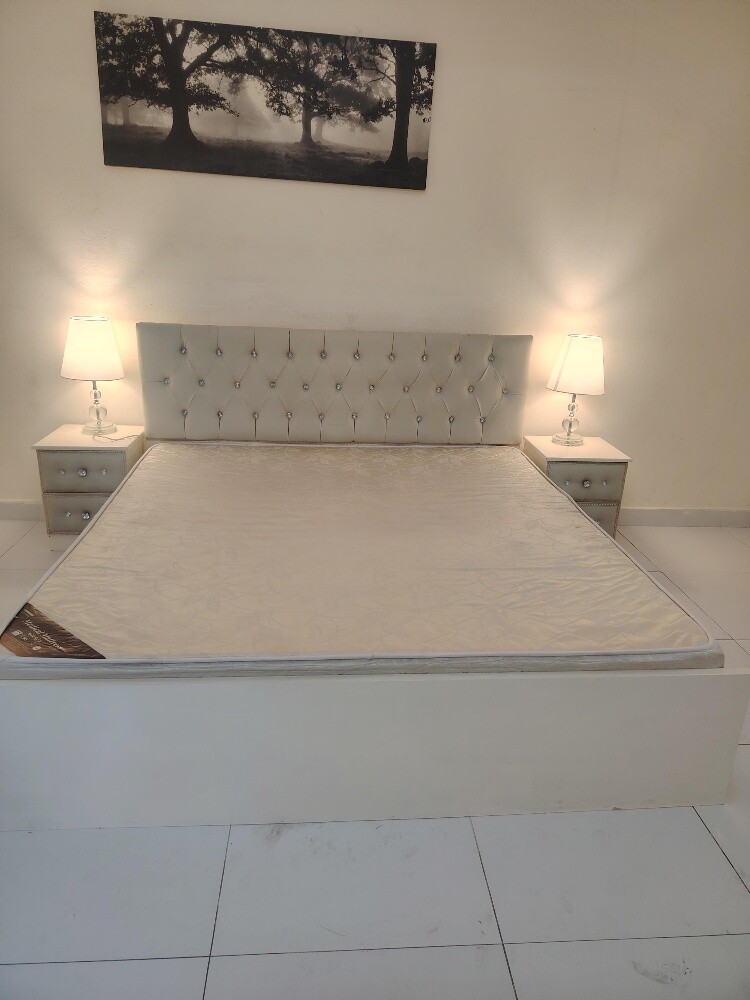 full bed room set for sell - 5