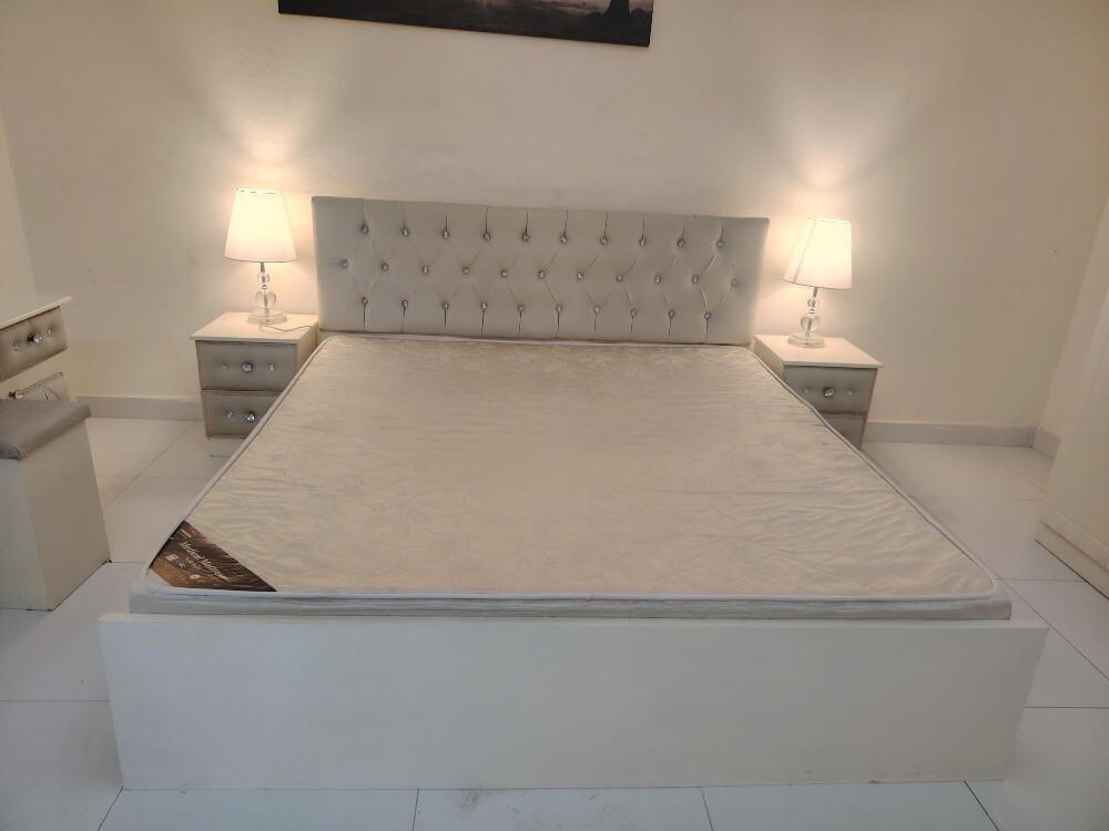 full bed room set for sell - 7