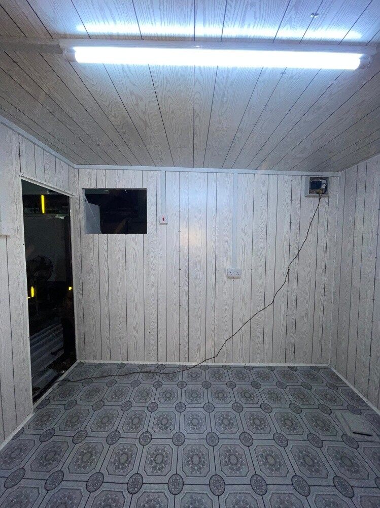 cabin, kitchen&toilet for sle - 12