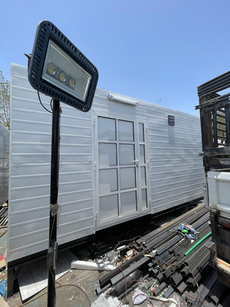cabin, kitchen&toilet for sle - 14