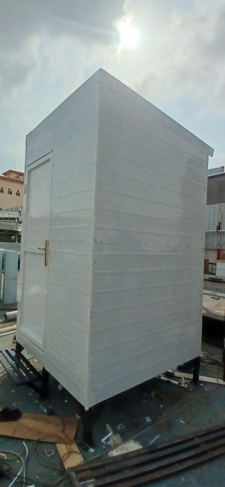 cabin, kitchen&toilet for sle - 3