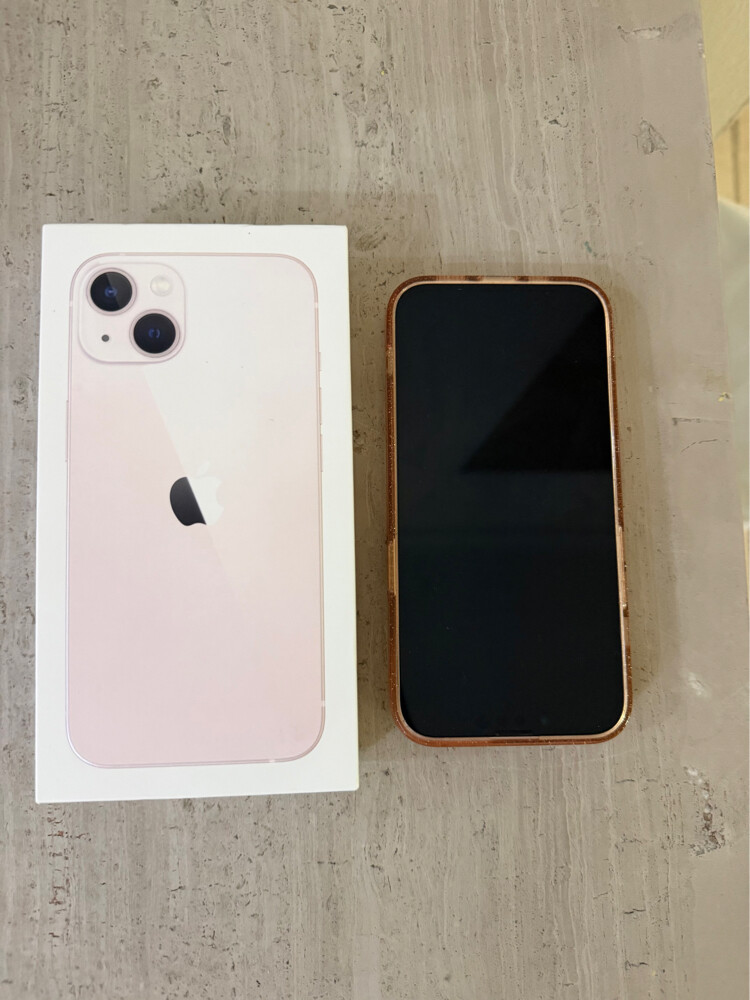ايفون 13 - 8