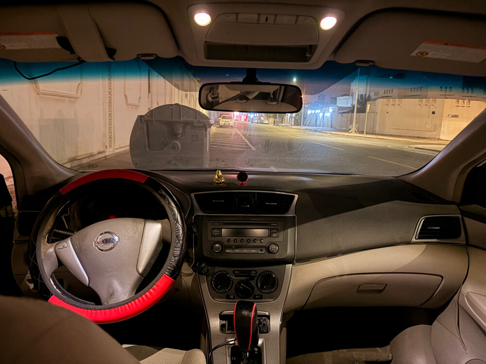 Nissan Sentra - 6