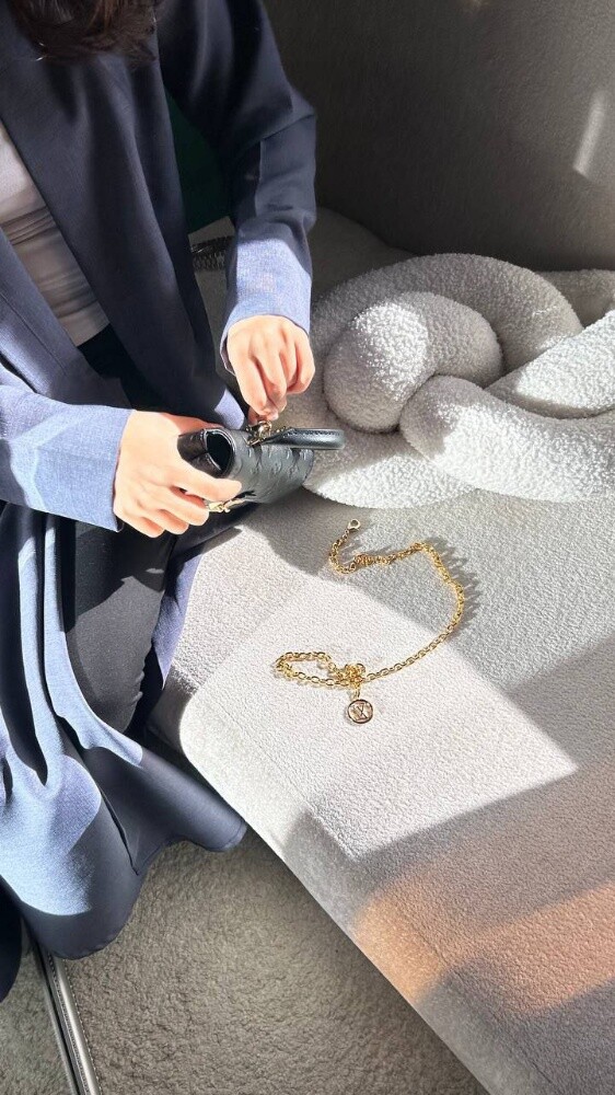 Louis Vuitton Nano Madeleine - 5