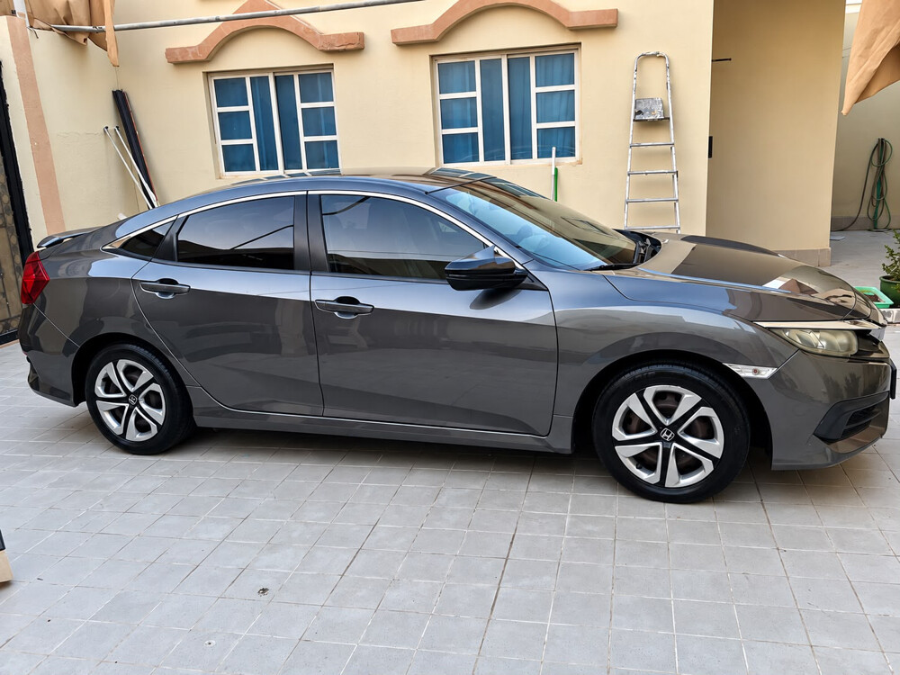 Honda Civic 2017 perfect condition - 6