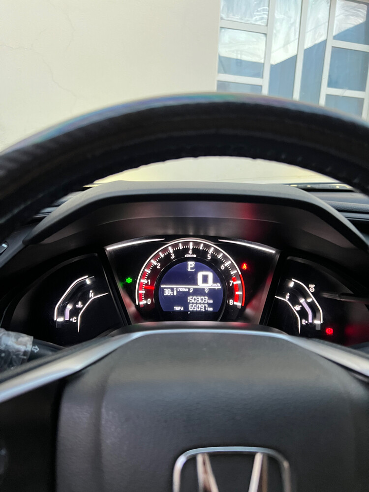 Honda Civic 2017 perfect condition - 4