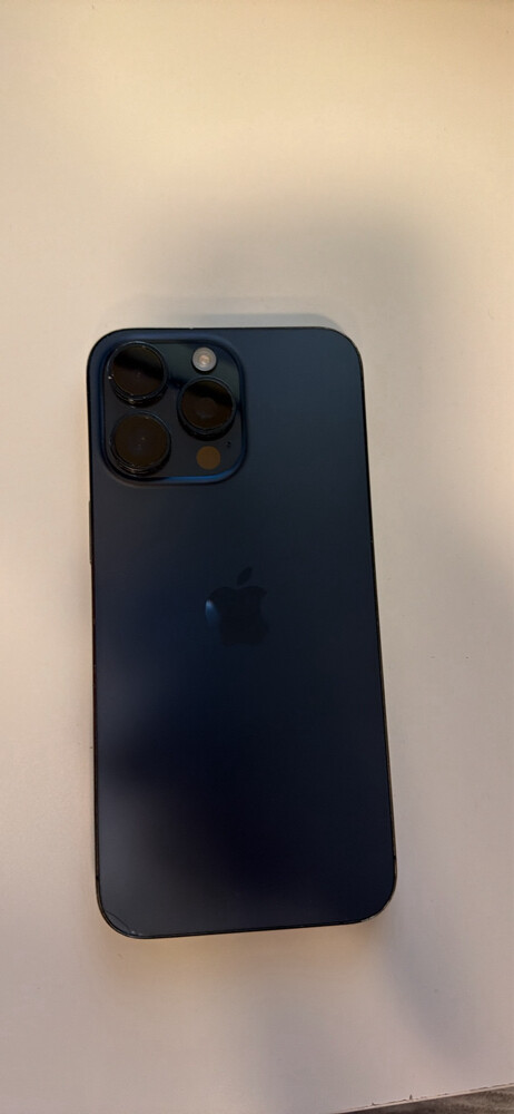 IPHONE 15 PRO MAX 256GB 2000 qar - 3